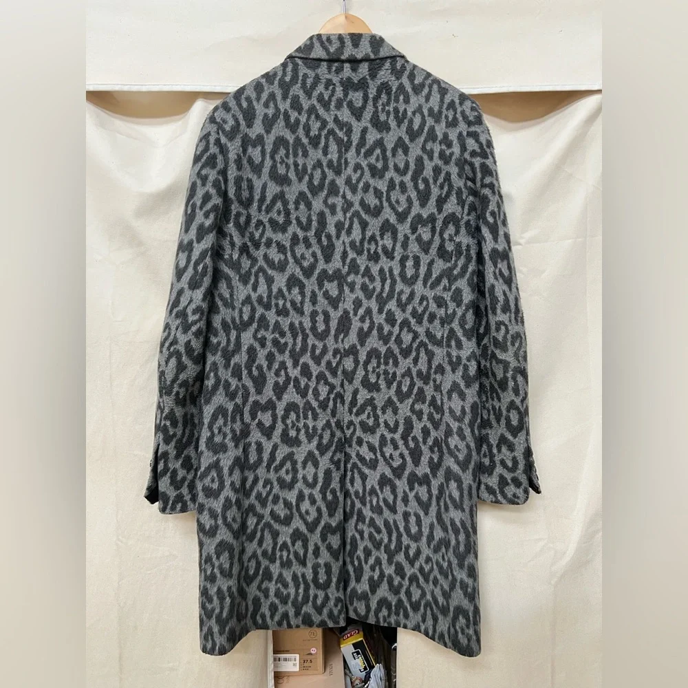 ZARA Gray Leopard Print Men's Coat - Picture 2 of 5